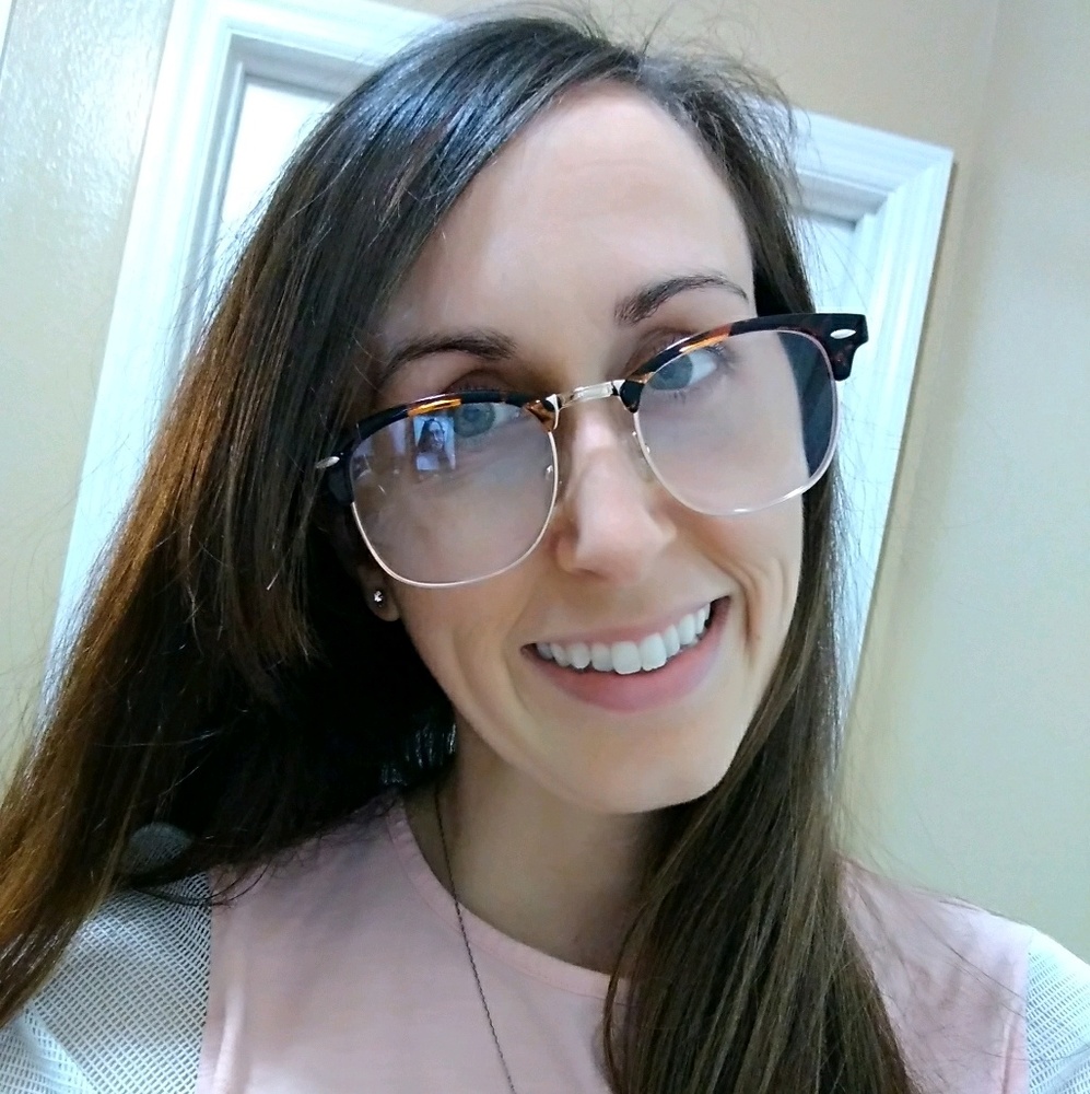 Meet your Posher, Kim